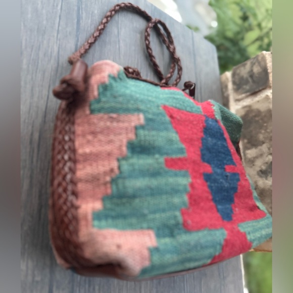 LJS Bohemian Aztec woven wool shoulder bag Braided Lea Shoulder Bag - Picture 9 of 11